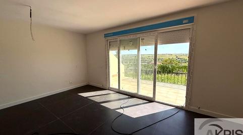 Photo 3 of Single-family semi-detached for sale in La Torre de Esteban Hambrán, Toledo