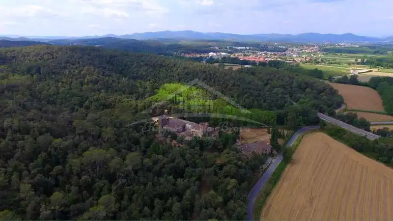 Country homes for sale in Flaçà  with Air Conditioner, Heating and Private garden