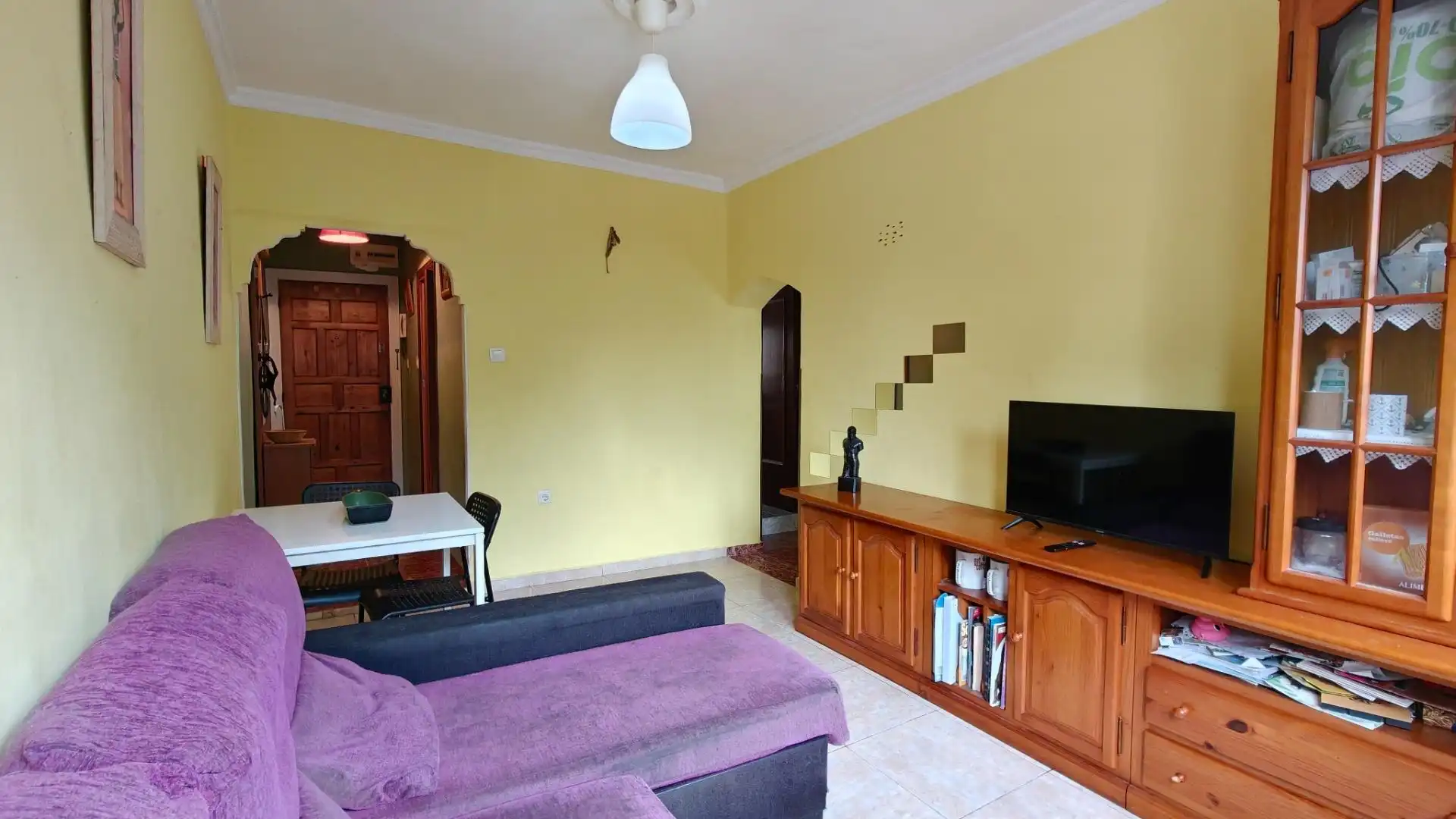 Living room of Flat for sale in Avilés  with Furnished
