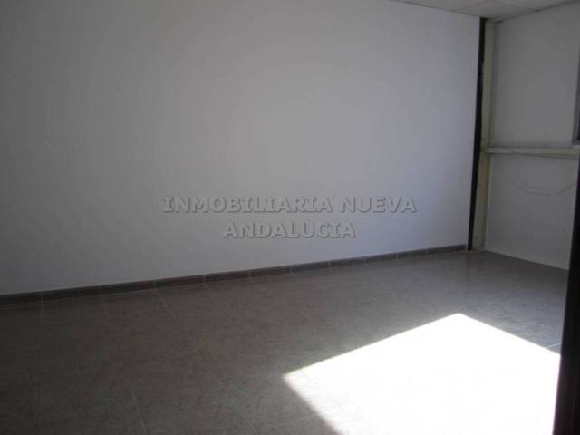 Oficina en Alquiler en Nueva Almería - Cortijo Grande - Vega de Acá