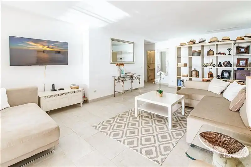 Sala d'estar de Apartament en venda en Calvià amb Terrassa i Piscina comunitària