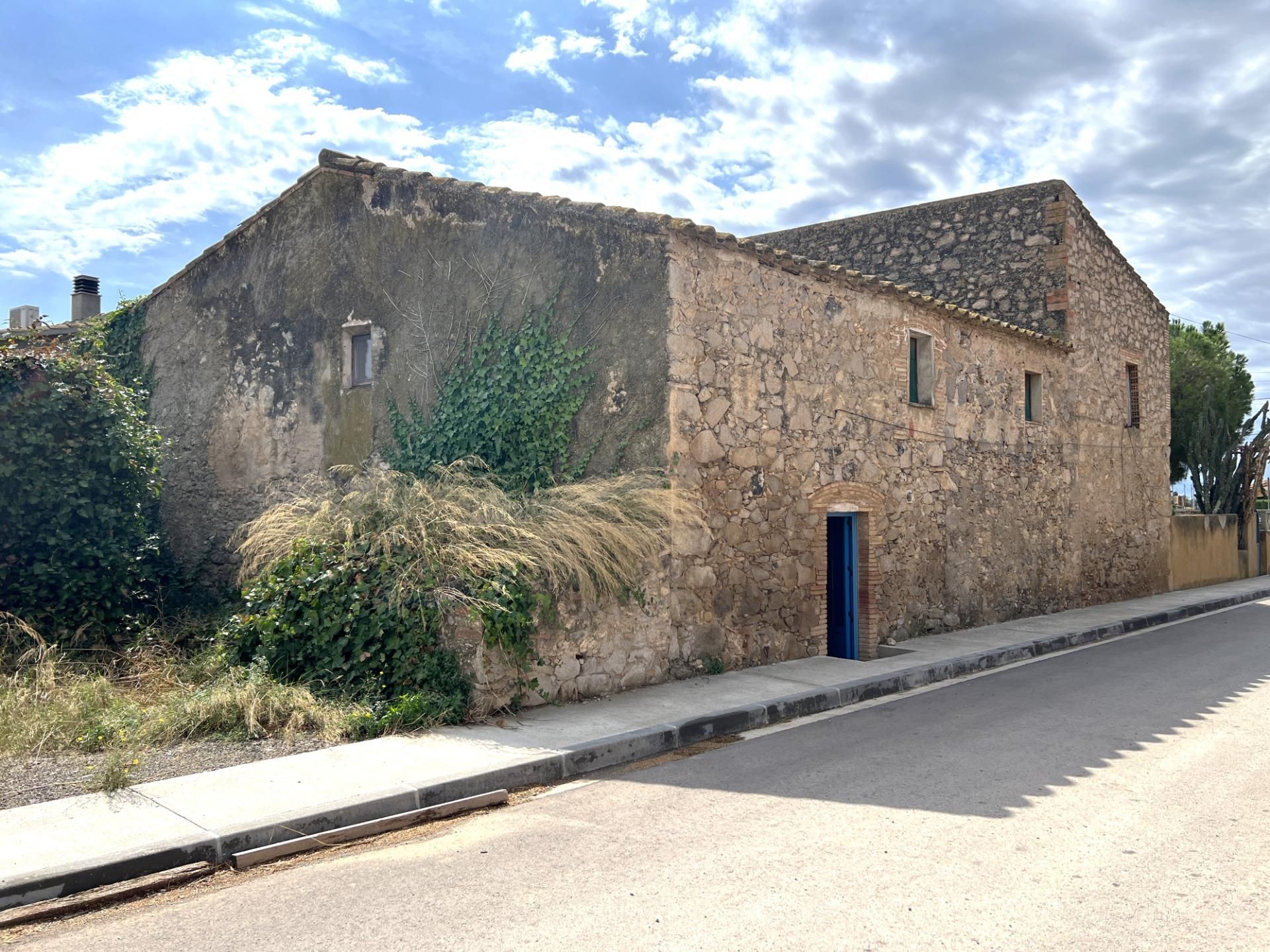 Finca rústica en venta en Vilamacolum