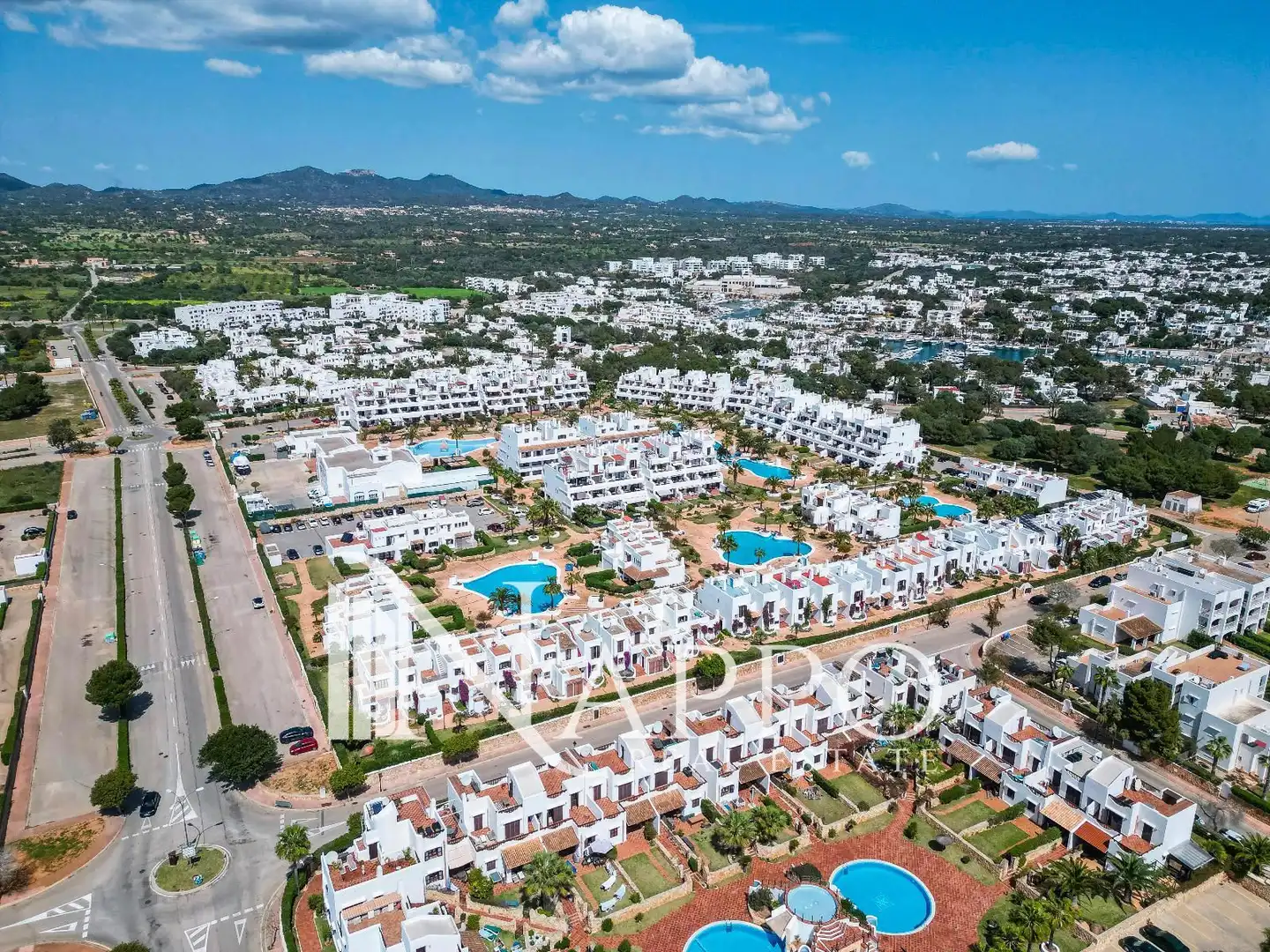 Vista exterior de Casa adosada de alquiler en Santanyí con Aire acondicionado, Calefacción y Jardín privado