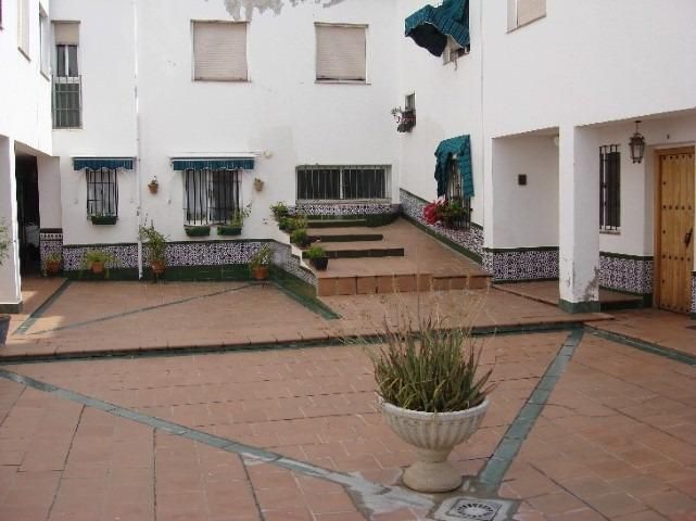 Jardín de Casa adosada en venta en  Córdoba Capital con Aire acondicionado, Terraza y Trastero