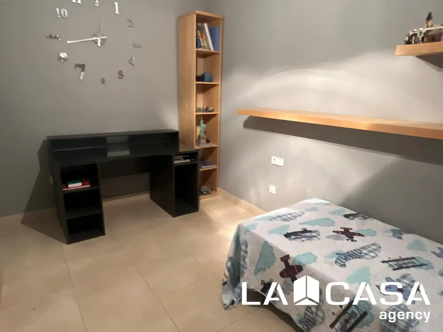 Habitación de Casa adosada de alquiler en Dos Hermanas con Terraza