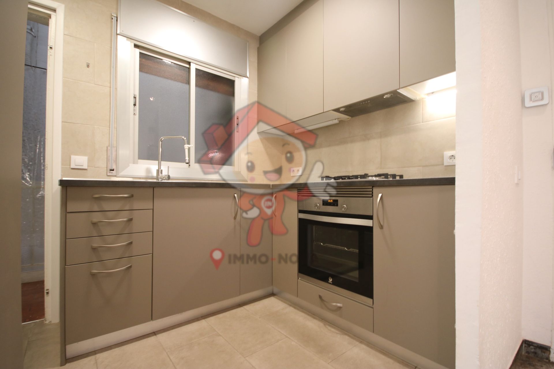 Kitchen of Flat for sale in Mataró  with Balcony