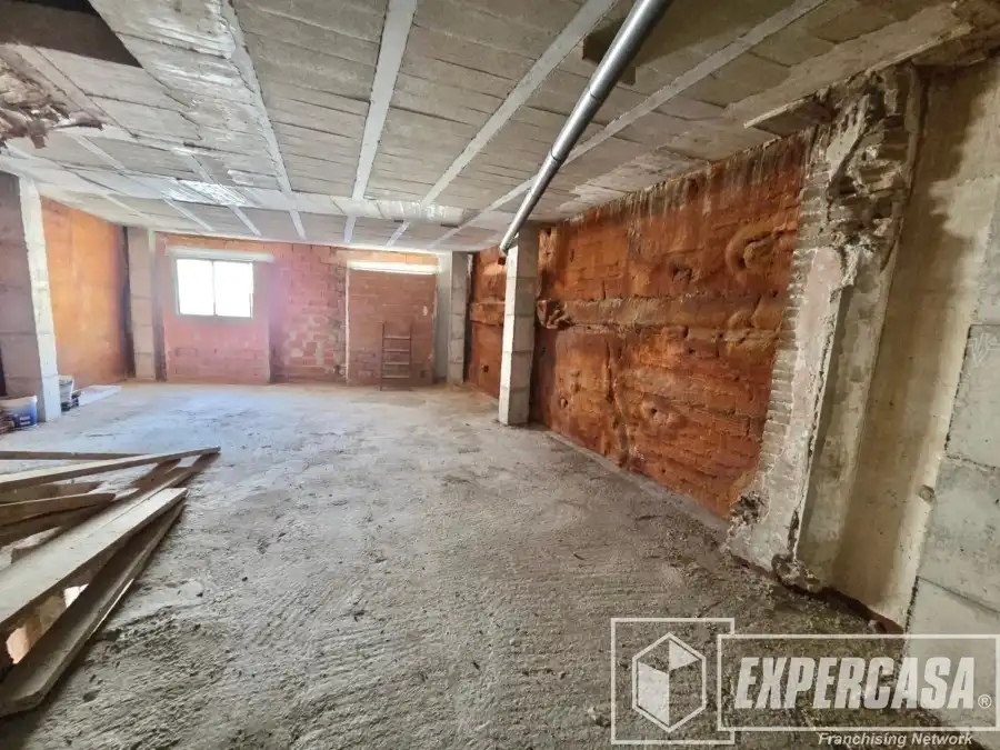 Casa aparellada en venda a Casc Urbà, imagen 16