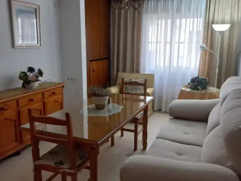 Fotografía del inmueble reportado: 1.200 €/mes — San Bartolomé, Sevilla