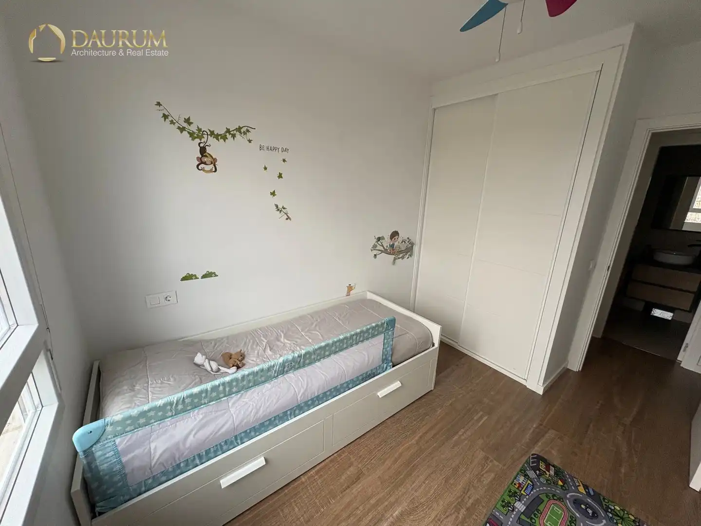 Bedroom of Flat for sale in Madrid  with Heating, Terrace and Storage room