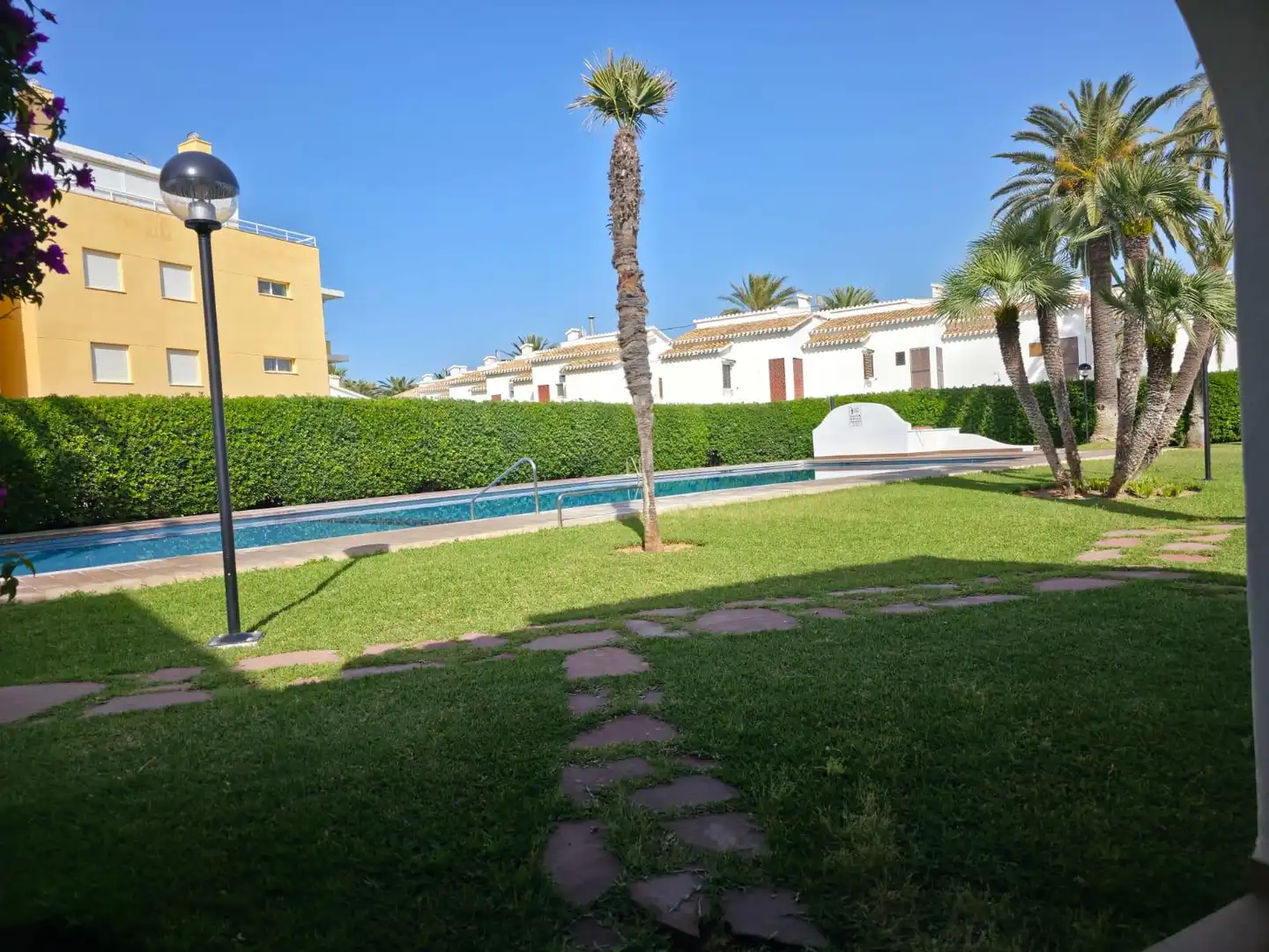 Casa aparellada amb piscina en venda a Las Marinas / Les Marines, imagen 17