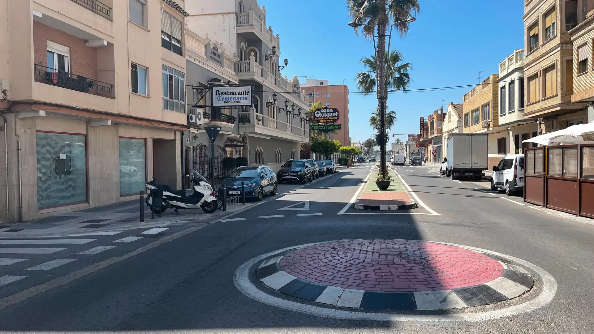 Vista exterior de Local en venta en Beniparrell