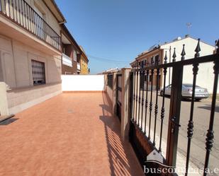 Exterior view of House or chalet for sale in Linares  with Air Conditioner, Terrace and Balcony