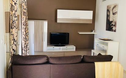 Sala d'estar de Planta baixa en venda en Calafell amb Aire condicionat, Terrassa i Balcó