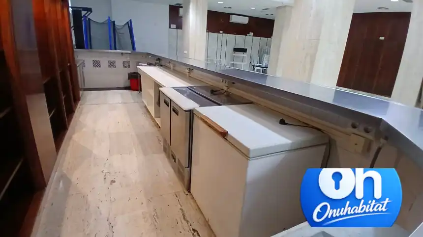 Business premises for sale in Calle Maestra Aurora Romero, imagen 7