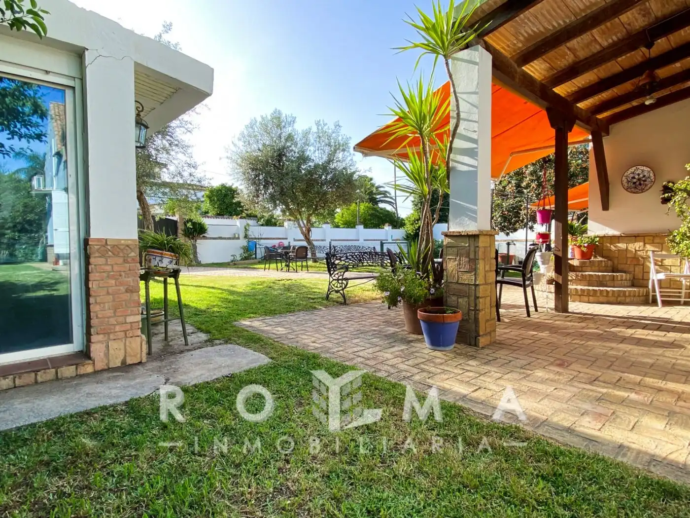Villa con piscina in vendita a Torrequinto, imagen 2