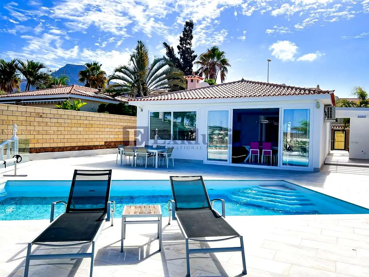 Casa con piscina en venta en Costa Adeje, imagen 3