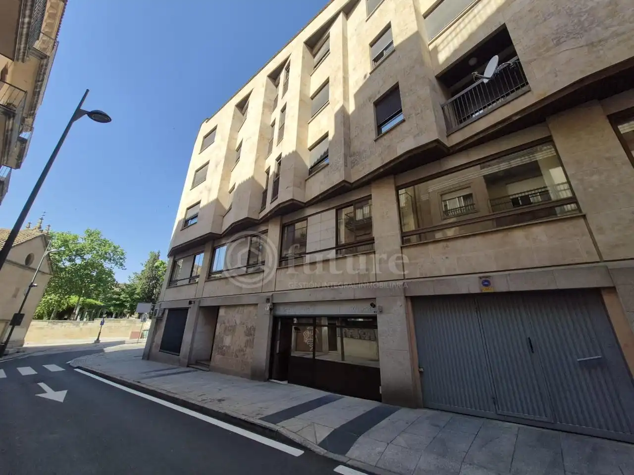 Exterior view of Flat for sale in Salamanca  with Heating, Terrace and Furnished
