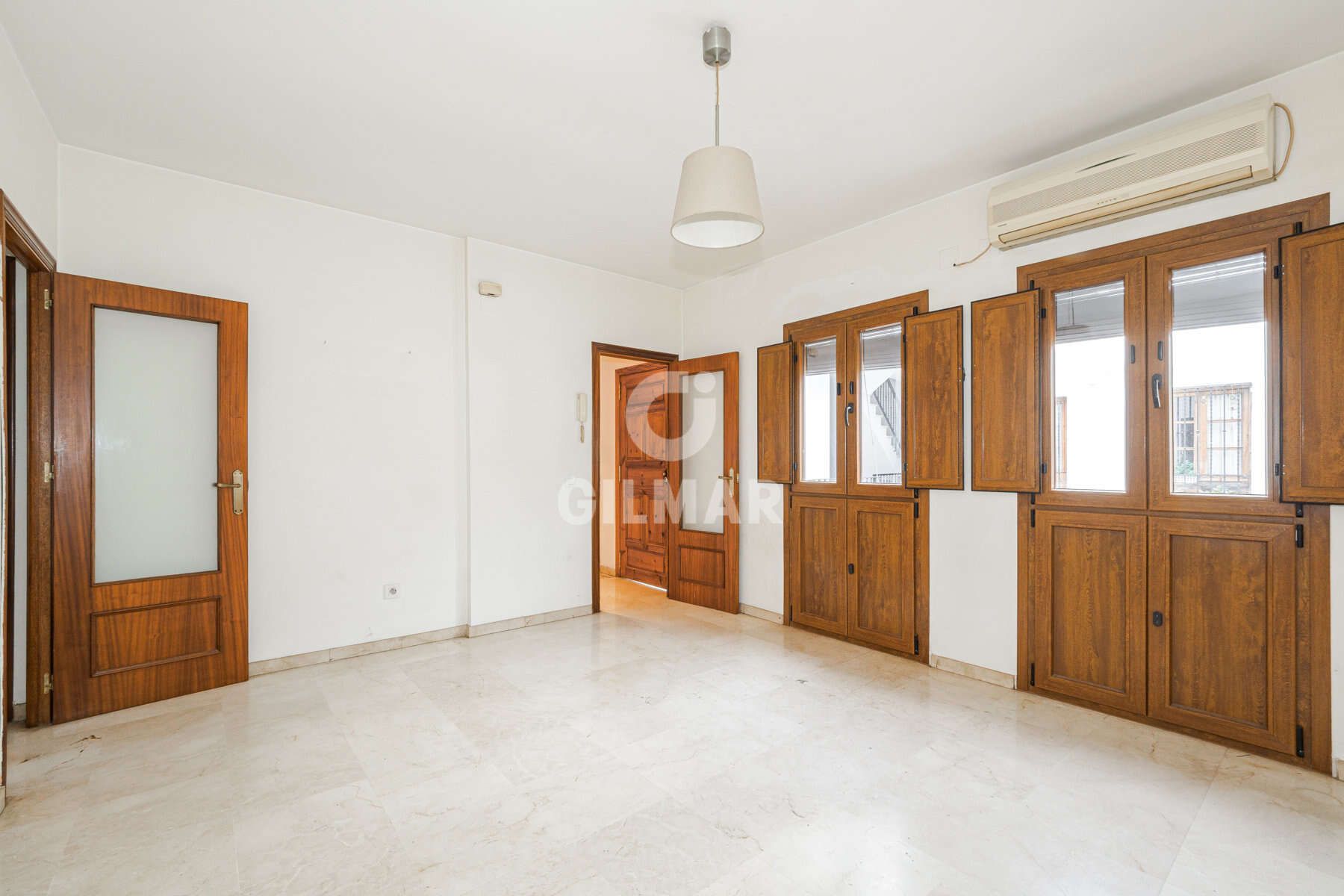 Pis en venda en  Sevilla Capital amb Calefacció i Traster