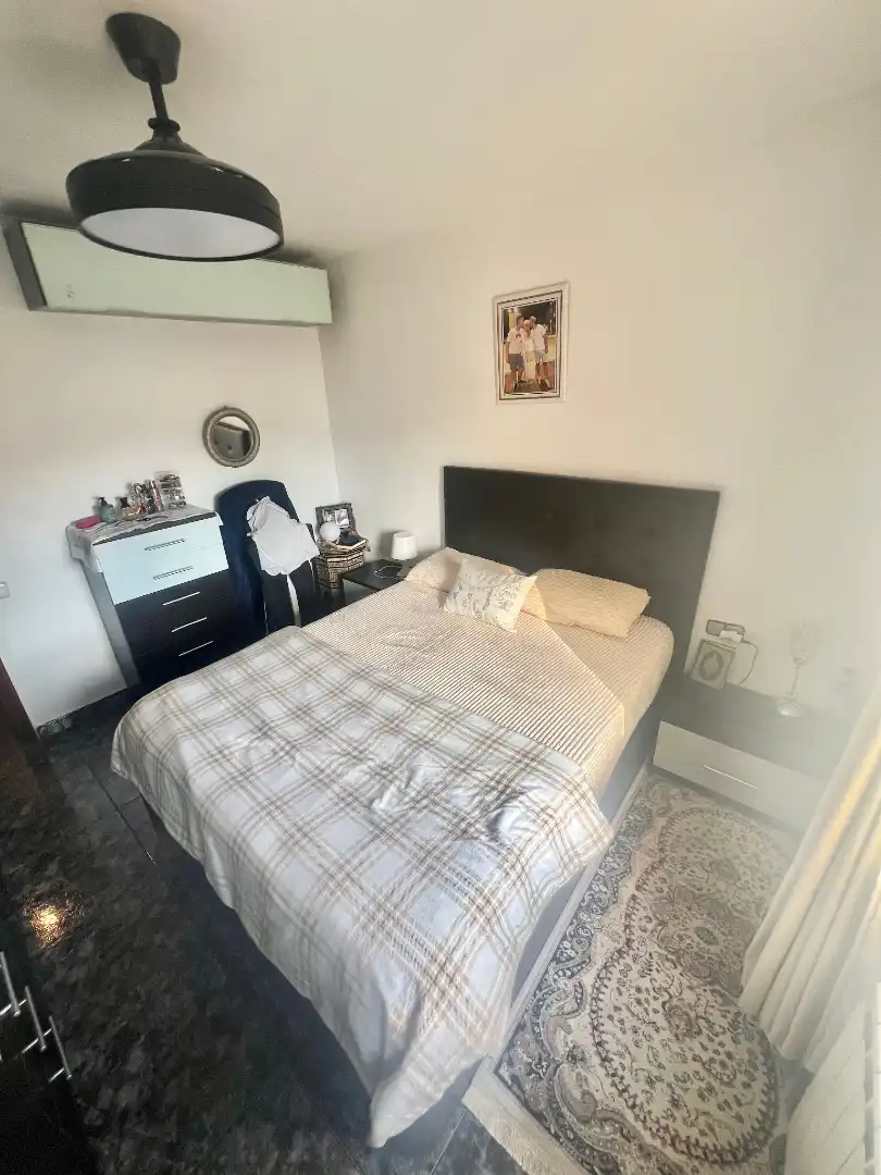 Habitación de Ático en venta en Sant Boi de Llobregat con Calefacción y Balcón