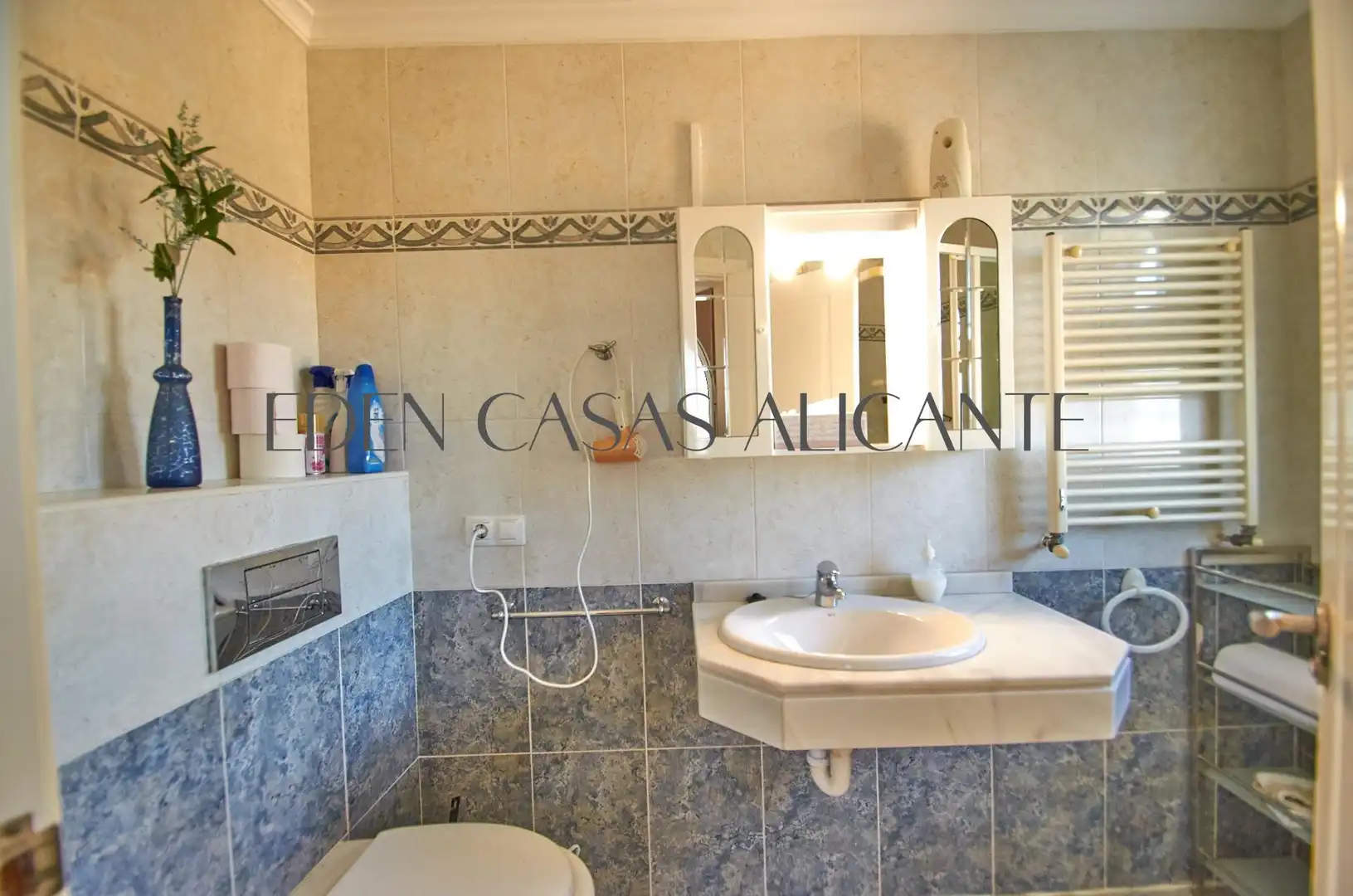 Baño de Casa o chalet en venta en Villajoyosa / La Vila Joiosa con Aire acondicionado, Jardín privado y Terraza