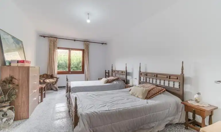 House with garden for sale in Sant Llorenç de la Muga, imagen 9