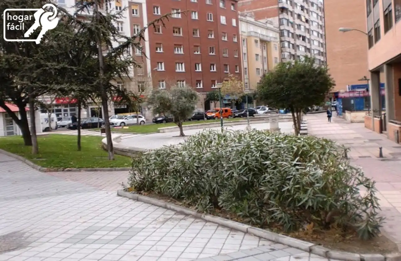 Vista exterior de Pis en venda en Valladolid