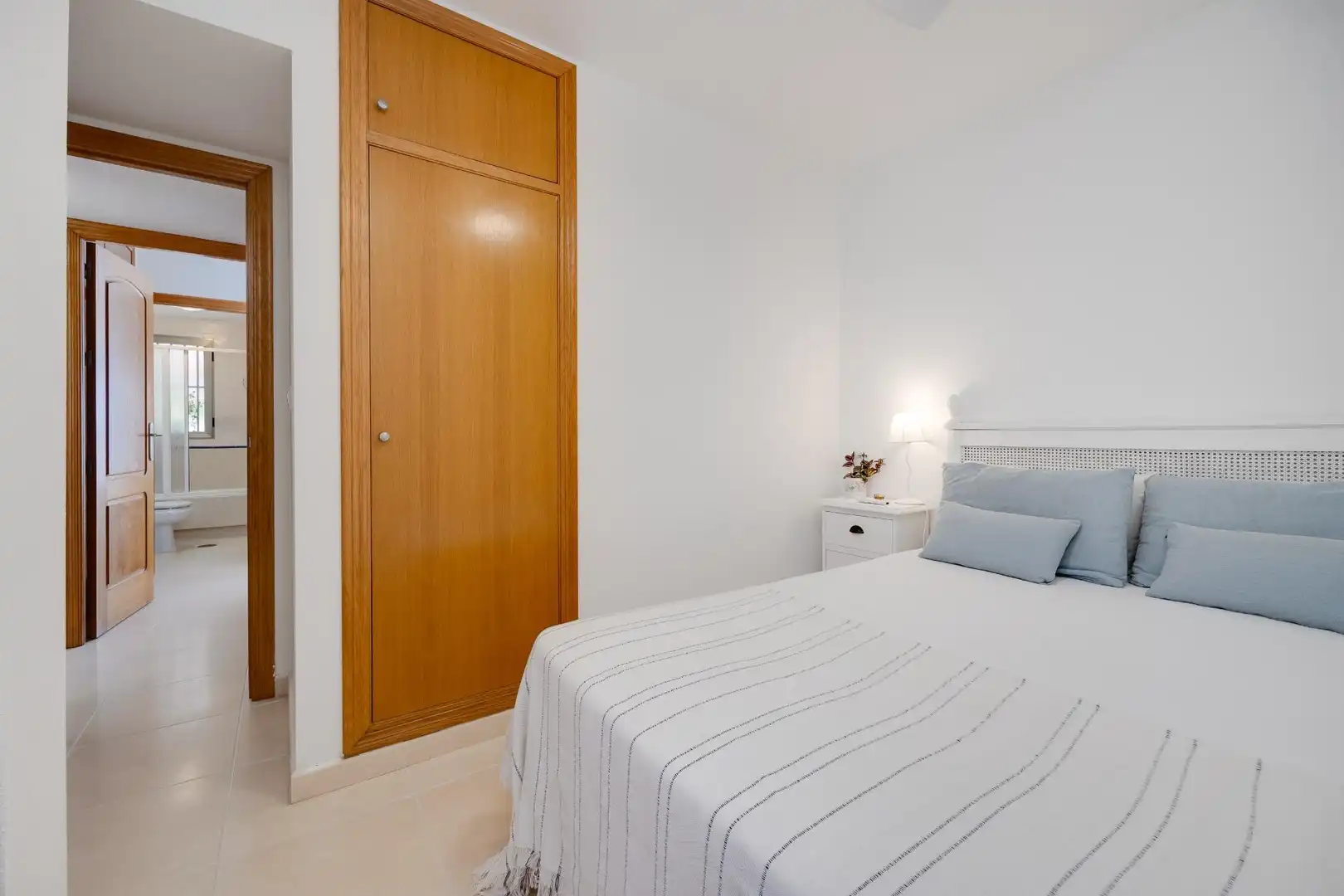 Penthouse with pool for sale in Playa de los Locos, imagen 30