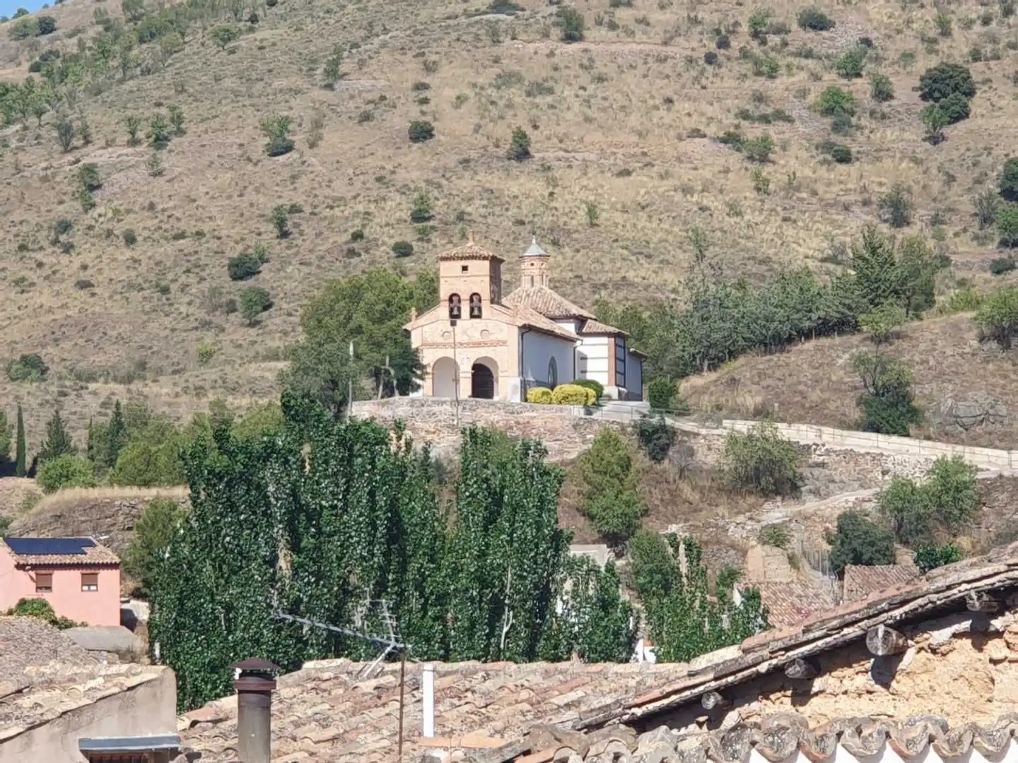 Vista exterior de Finca rústica en venta en Castejón de las Armas con Terraza, Trastero y Amueblado