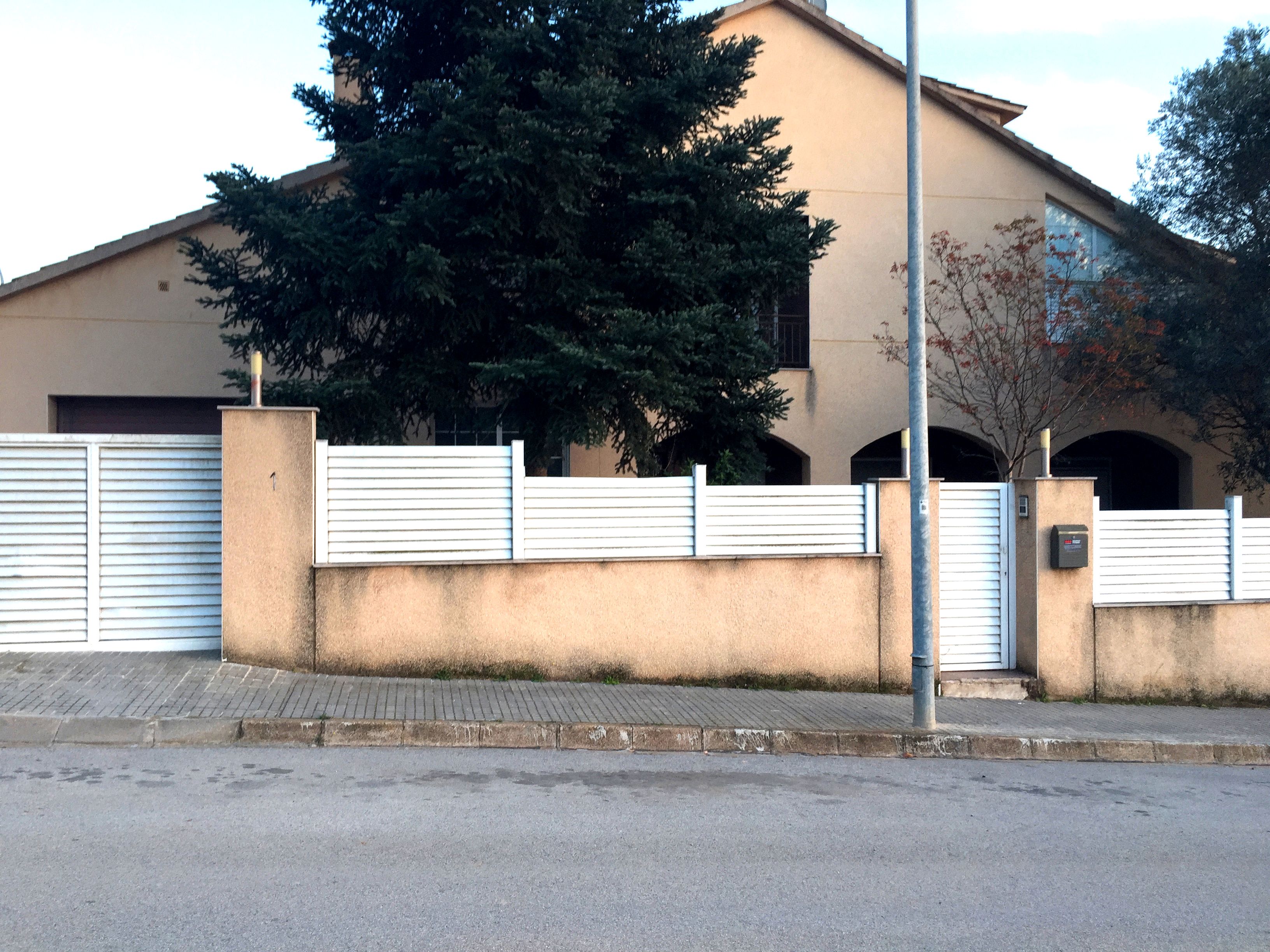 Casa o xalet en venda a C/ Tarragona, Palau-solità i Plegamans