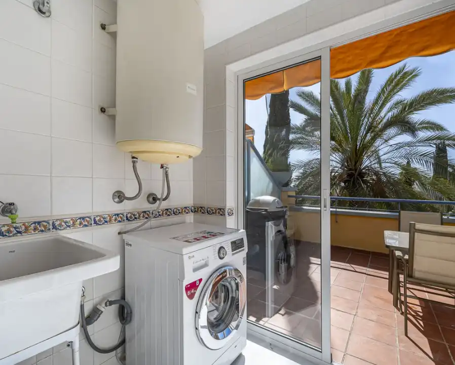 Wohnung mit Terrasse zum Verkauf in Río Real - Los Monteros, imagen 15
