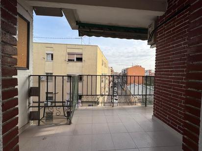 Exterior view of Flat for sale in  Madrid Capital  with Heating and Terrace