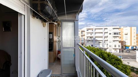 Foto 3 de Piso en venta en Ciudad Jardín - Tagarete - El Zapillo, Almería