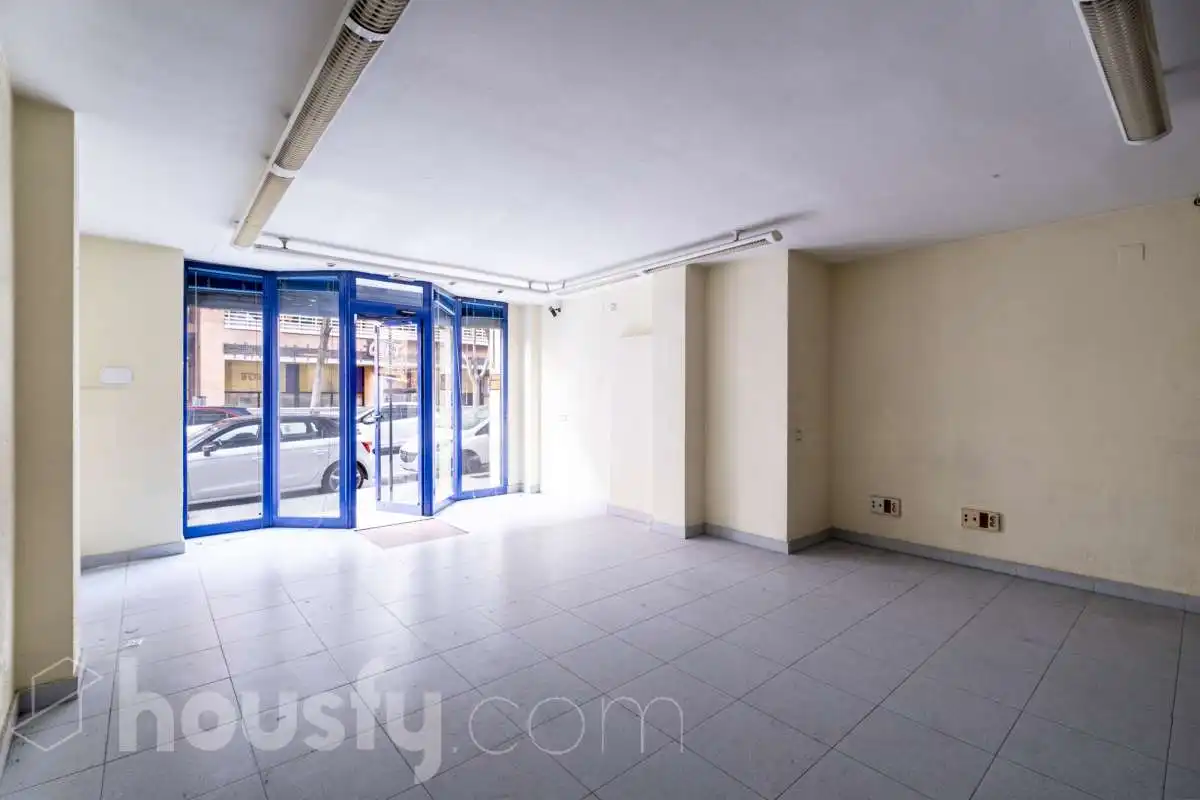 Local comercial en venda a Carrer de Mossèn Andreu ., imagen 10
