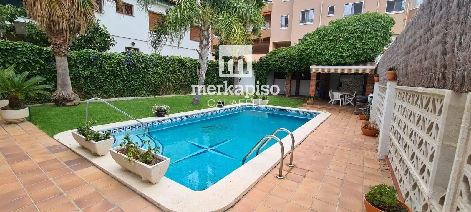Piscina de Casa o chalet en venta en Calafell con Aire acondicionado, Calefacción y Terraza