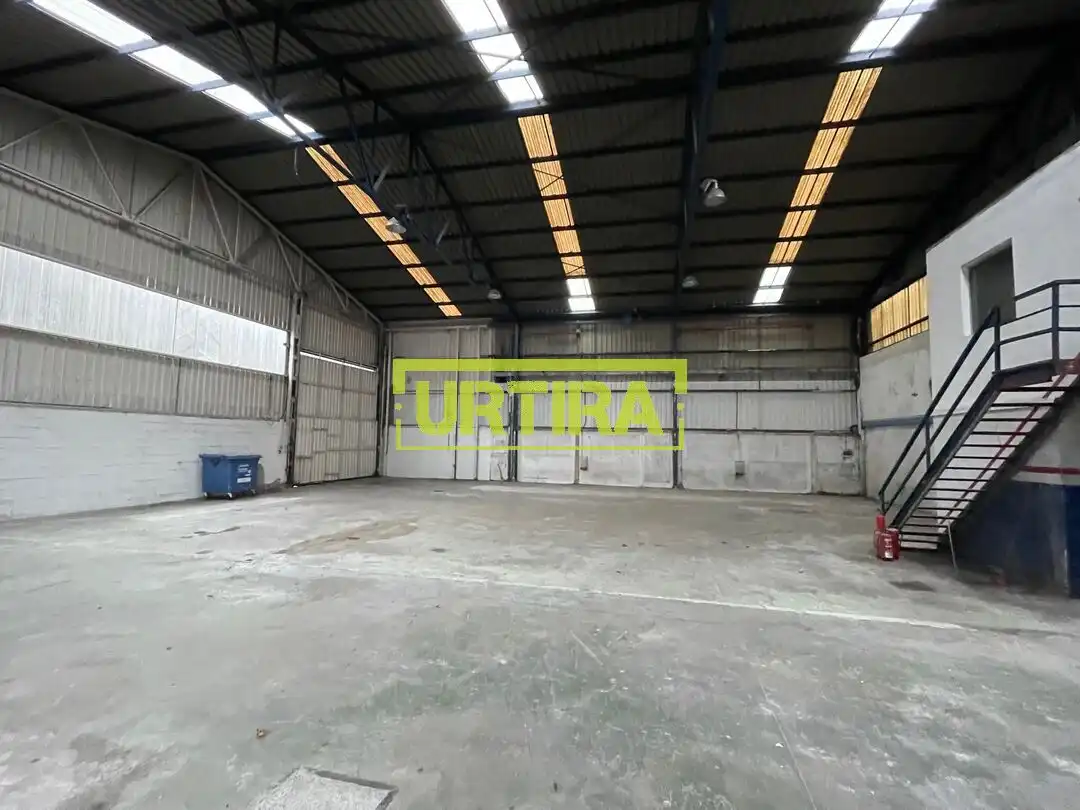 Nave industrial de alquiler en Irura