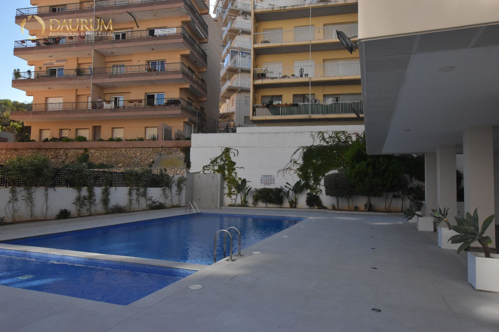 Swimming pool of Flat for sale in Calpe / Calp  with Air Conditioner, Terrace and Storage room
