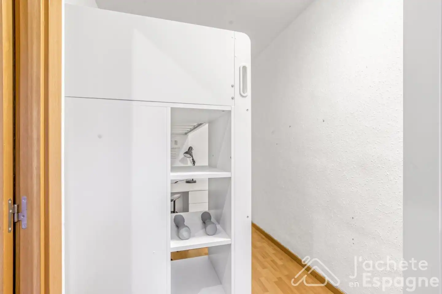 Habitación de Apartamento en venta en Gavà con Calefacción y Terraza