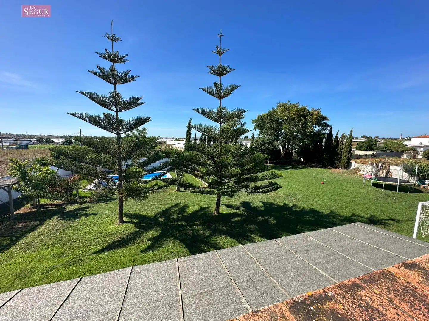 Jardín de Casa o chalet en venta en Conil de la Frontera con Aire acondicionado, Jardín privado y Terraza