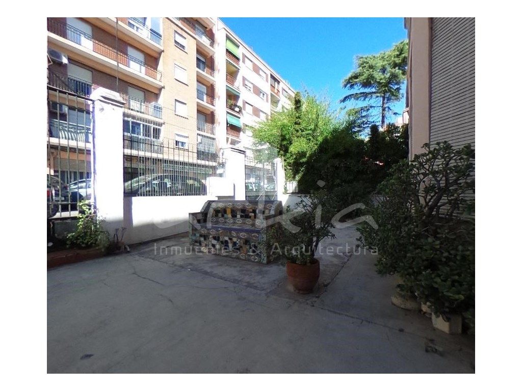 Terrassa de Casa o xalet en venda en  Valencia Capital amb Terrassa i Balcó