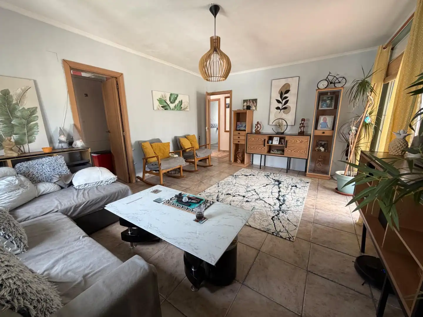 Sala de estar de Casa o chalet en venta en Casinos con Terraza, Trastero y Piscina