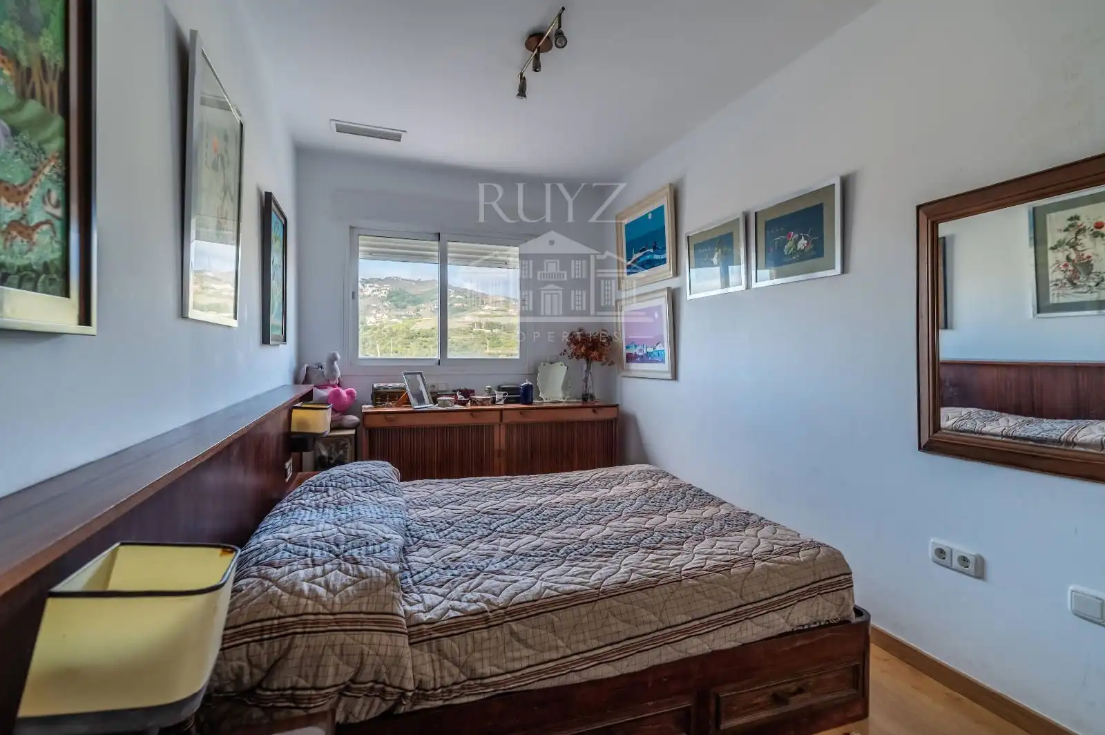 Habitación de Ático en venta en Salobreña con Aire acondicionado, Calefacción y Terraza