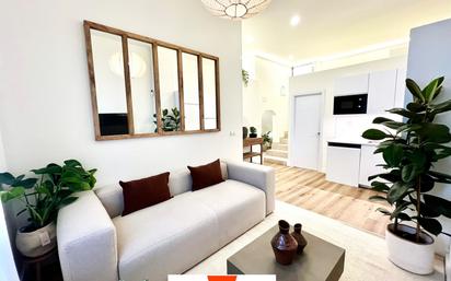 Flat for sale in Calle de Londres,  Madrid Capital