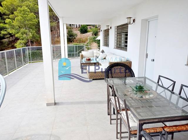 Casa-chalet en Venta en Los Puertos