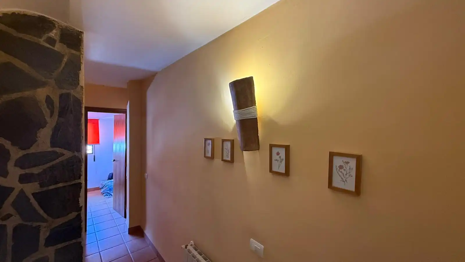 Casa o xalet en venda en Ayódar amb Calefacció, Terrassa i Moblat