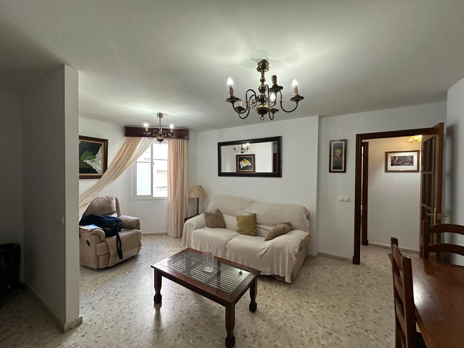 Living room of Flat for sale in Arcos de la Frontera  with Furnished