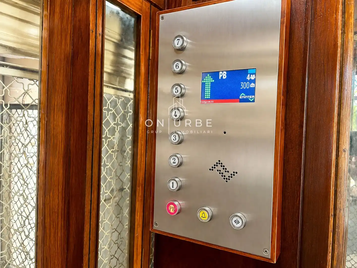 Piso con terraza en venta en Joan de Borbo Comte Barce, imagen 42