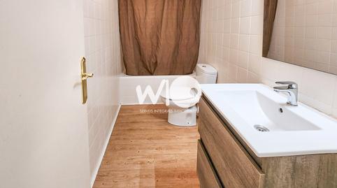 Photo 3 of Flat to rent in Carrer Cardenal Margarit, 18, Eixample Nord, Girona