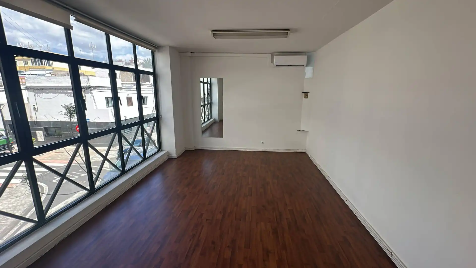 Büro zur Miete in Calle CORONEL VALLS, 7, Centro - La Vega Alta