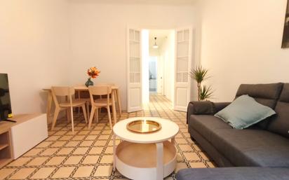 Living room of Flat to rent in  Barcelona Capital  with Heating, Furnished and Oven