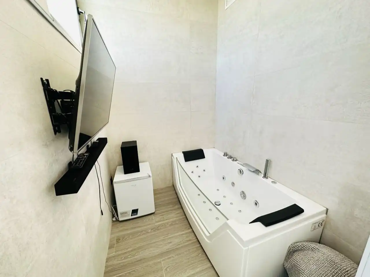 Baño de Casa o chalet en venta en Nerja con Aire acondicionado, Jardín privado y Trastero